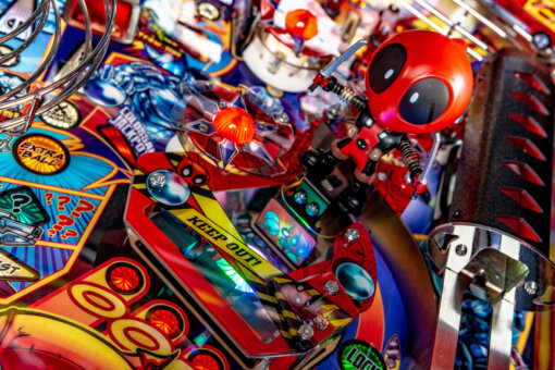 Deadpool Pro Pinball Machine by Stern - Image 34
